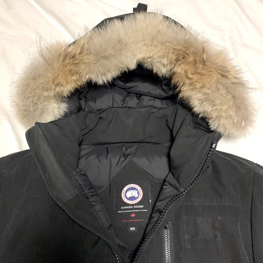 Canada Goose Men’s bomber coat